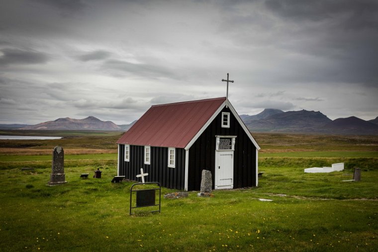 118 IJsland, Bjarnarhofn.jpg